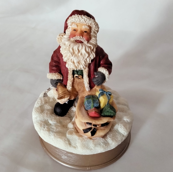 Christmas Santa Claus Figurine Candle Topper - Picture 9 of 16